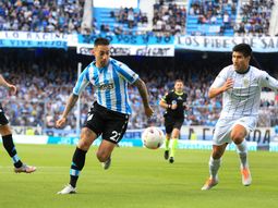 Cómo ver en vivo Banfield vs Racing por la Liga Profesional. Cómo ver en vivo Banfield vs Racing por la Liga Profesional.