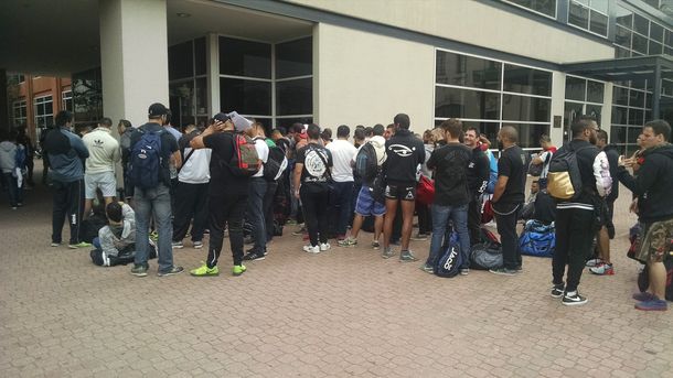 Furor en el primer casting para el reality de la UFC realizado en Argentina