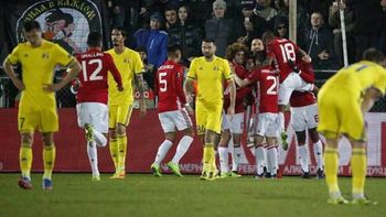 El festejo del Manchester United por el gol del armenio Mkhitaryan El festejo del Manchester United por el gol del armenio Mkhitaryan