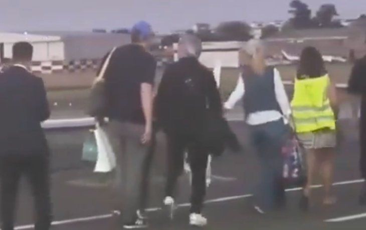 Otro escándalo de Adorni: filtran video del millonario vuelo privado a Punta del Este