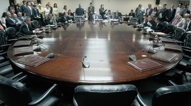 Abogados del interior eligen a su consejero