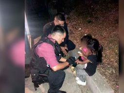 Abandonaron a sus hijas de 2 y 4 años al costado de la General Paz y fueron detenidos