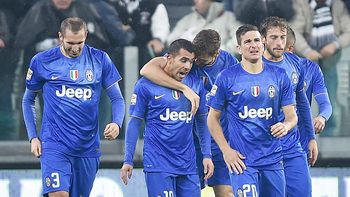 imparable: tevez se anoto por duplicado en la goleada de la juventus imparable: tevez se anoto por duplicado en la goleada de la juventus