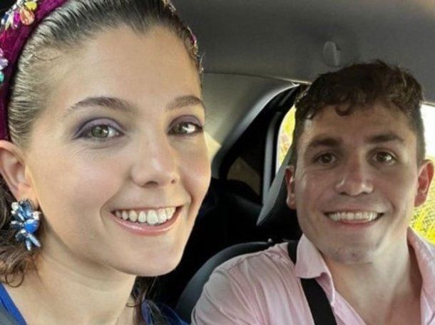 Una pareja viajaba a celebrar Navidad, chocaron contra un camión y murieron