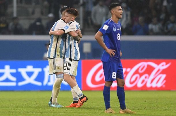 Argentina derrotó 2-1 a Uzbekistán y comenzó con el pie derecho en el Mundial Sub-20