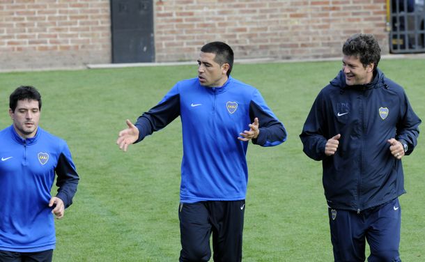 Riquelme y un mensaje a Abbondanzieri: Que eduque a sus jugadores