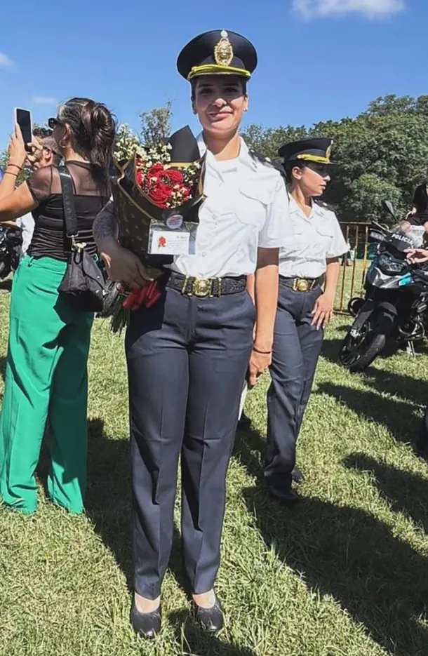 Marcela Quintana se egresó en la escuela de Policía. Marcela Quintana se egresó en la escuela de Policía.