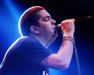 Fontanet volvió a los escenarios: mirá el video