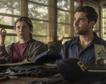 Fabien Frenkel y Alison Oliver en Task. 