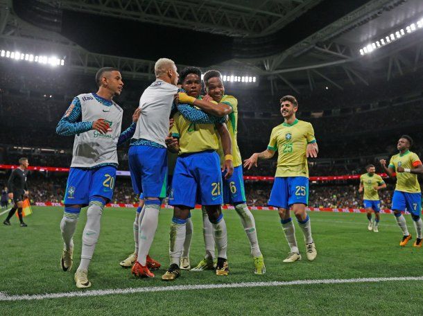 Fútbol libre por celular: cómo ver en vivo Paraguay vs Brasil