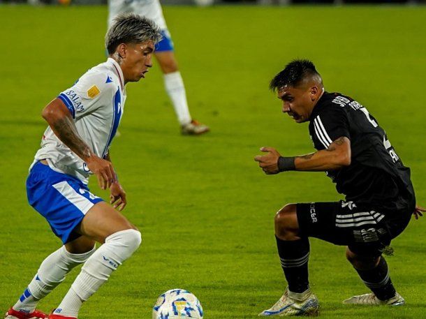 Deportivo Riestra vs. Vélez, por el Torneo Clausura 2025: horario, formaciones y TV