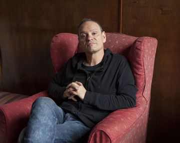 Carlos Belloso se suma al elenco de Guapas