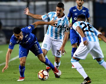 Racing y Cruzeiro en el Cilindro de Avellaneda