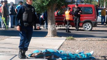 un muerto en tiroteo entre uocra y petroleros un muerto en tiroteo entre uocra y petroleros