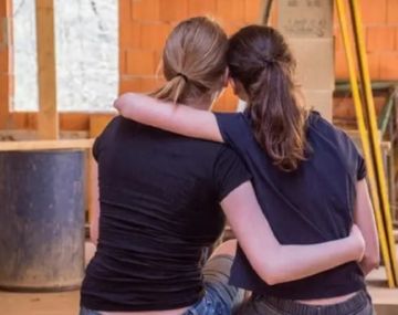 Córdoba: buscan familia que desee adoptar dos hermanas de 14 y 16 años