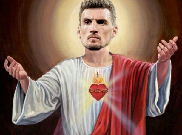 Armani fue una muralla y estallaron los memes tras Cruzeiro - River