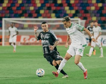 Central Córdoba igualó con Banfield y se metió en los octavos en Santiago del Estero