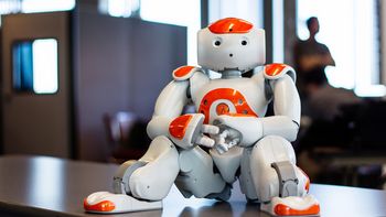 robotica con dotes sociales, terapeutica robotica con dotes sociales, terapeutica