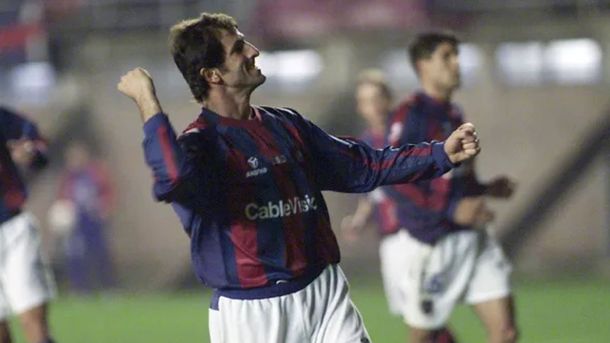 En San Lorenzo, Capria ganó la Copa Mercosur. En San Lorenzo, Capria ganó la Copa Mercosur.