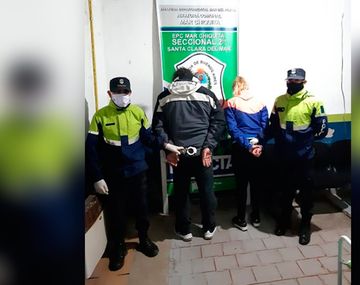 Rompió la cuarentena para vender droga con su hija en el baúl del auto