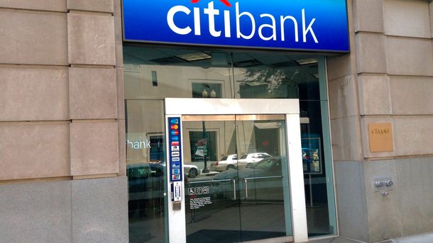 Un banco transfirió 500 millones de dólares por error y no podrá recuperarlos