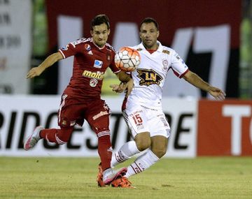 Huracán perdió en Caracas