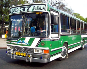 Murió atropellado tras discutir con un colectivero en la calle