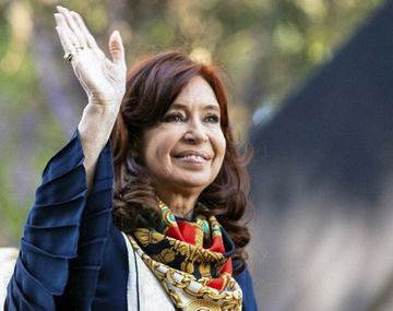 Cristina Fernández de Kirchner: Es por la Patria.