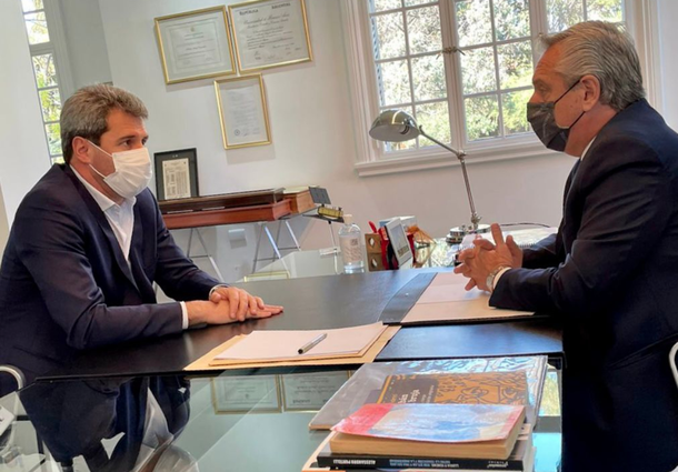 Alberto Fernández trabaja en la Quinta de Olivos: se reunió con Uñac