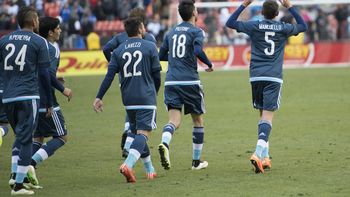 independiente en alerta: mancuello vuelve lesionado de la gira independiente en alerta: mancuello vuelve lesionado de la gira