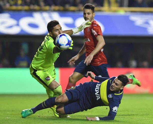 Pavón se perdió una gran chance en el arranque
