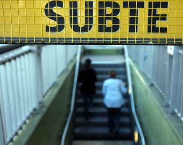 Anuncian la llegada de Wi Fi gratis para el microcentro porteño y los subtes