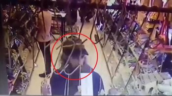 un camionero dice que llevo a santiago maldonado a entre rios y hay un video un camionero dice que llevo a santiago maldonado a entre rios y hay un video