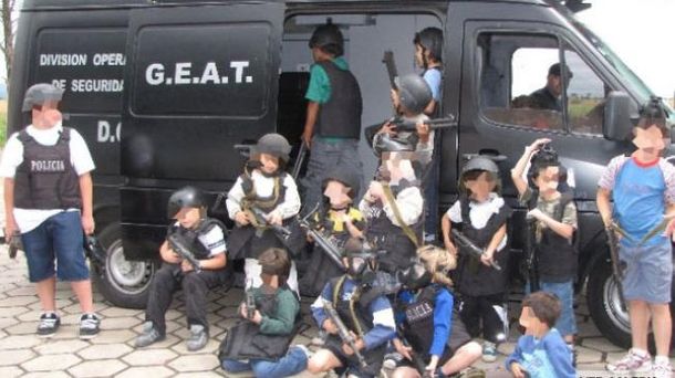 Niños policia cordoba