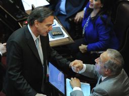 la nueva ley de hidrocarburos recibio media sancion del senado la nueva ley de hidrocarburos recibio media sancion del senado