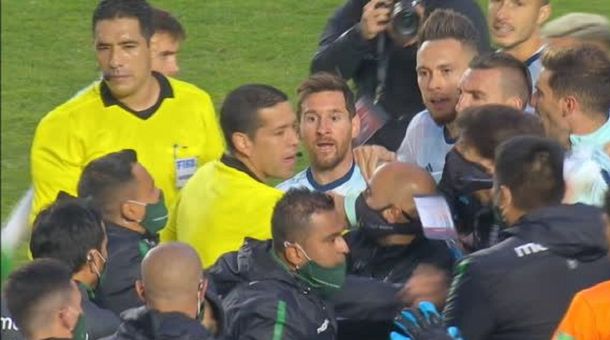 La Selección ganó, pero Lionel Messi terminó a los insultos con los bolivianos