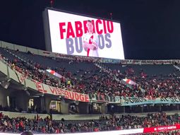 Aplausómetro en el Monumental: cómo reaccionaron los hinchas de River con Chacho Coudet y los futbolistas Aplausómetro en el Monumental: cómo reaccionaron los hinchas de River con Chacho Coudet y los futbolistas