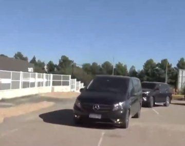 Milei la pasó mal en Bahía Blanca: vecinos se expresaron a los gritos