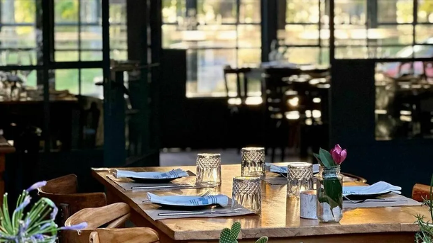 Le Four Azcuénaga Le Four Azcuénaga