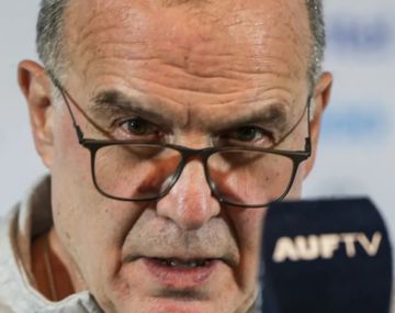 Marcelo Bielsa confirmó la lista de Uruguay sin Luis Suárez ni Edinson Cavani