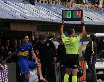 Gago se rompió el tendón de Aquiles y estará varios meses parado