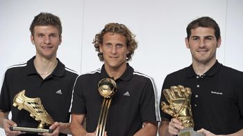 los candidatos al balon de oro del mundial se conoceran hoy... por twitter los candidatos al balon de oro del mundial se conoceran hoy... por twitter