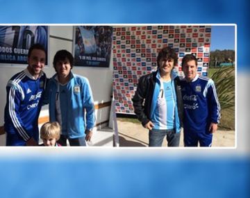 Mirá las fotos de la visita piojosa que tuvo la Selección