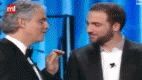 gonzalo higuain volvio a quedar en ridiculo tras el saludo a andrea bocelli gonzalo higuain volvio a quedar en ridiculo tras el saludo a andrea bocelli