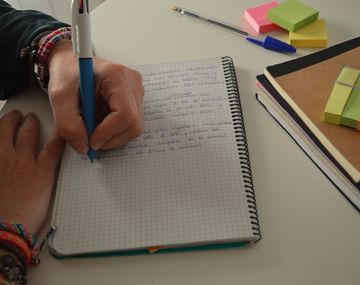 Una de cada 10 personas usa la mano izquierda para escribir