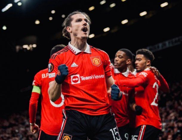 Manchester United ganaba 2-0 pero el Sevilla reaccionó e igualó el encuentro en el final