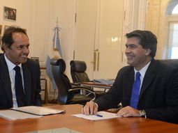Capitanich, irónico con Scioli: Dime con quién andas y te diré quién eres