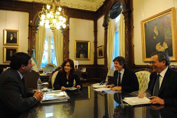 Cristina recibió a Echegaray en la quinta de Olivos