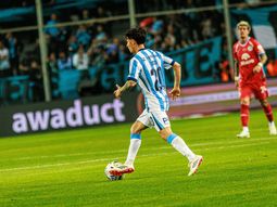 Racing y Belgrano juegan en Avellaneda. Racing y Belgrano juegan en Avellaneda.
