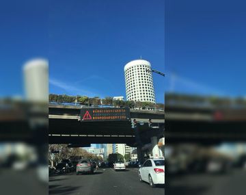 ¡Gracias Nigeria! ¡Vamos Argentina: el mensaje en los carteles indicadores de la Ciudad